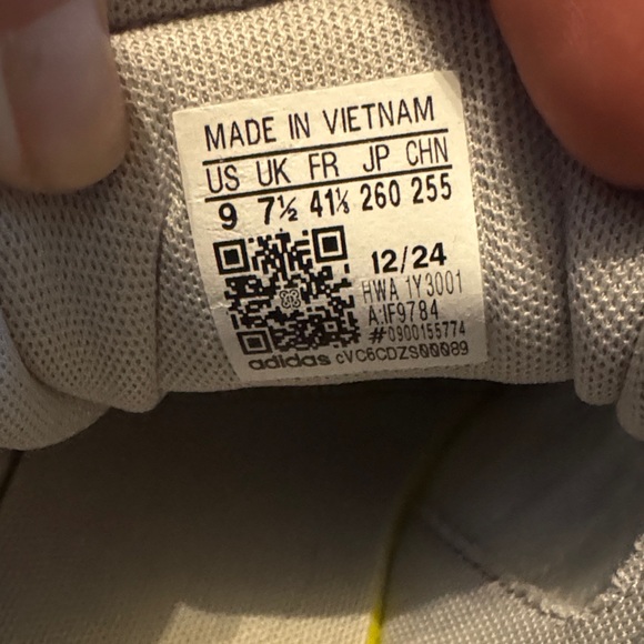 Adidas Women's Light Gray Athletic Sneakers - Picture 5 of 5